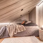 Luxury Valo By Hilla *