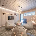 Luxury Valo By Hilla * לוי
