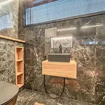 Luxury Valo By Hilla דירה *