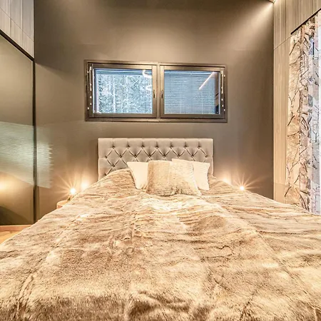 Luxury Valo By Hilla Levi