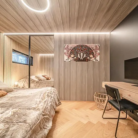 Luxury Valo By Hilla * Levi