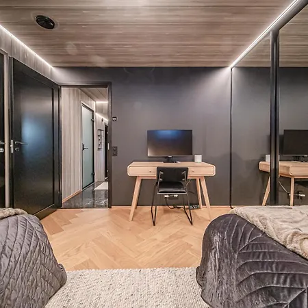 Luxury Valo By Hilla *