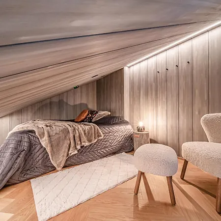 Luxury Valo By Hilla