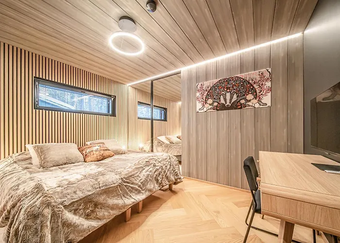 Luxury Valo By Hilla *