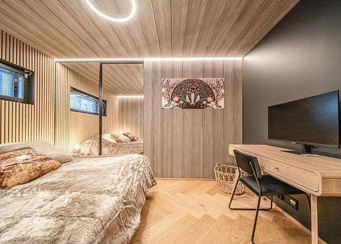 Luxury Valo By Hilla * Levi